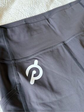 Peloton Dark Gray High-Waist Leggings with White Logo